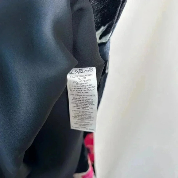 French Connection Size 0 Floral Velvet Like Mini Sheath Dress - Picture 10 of 12